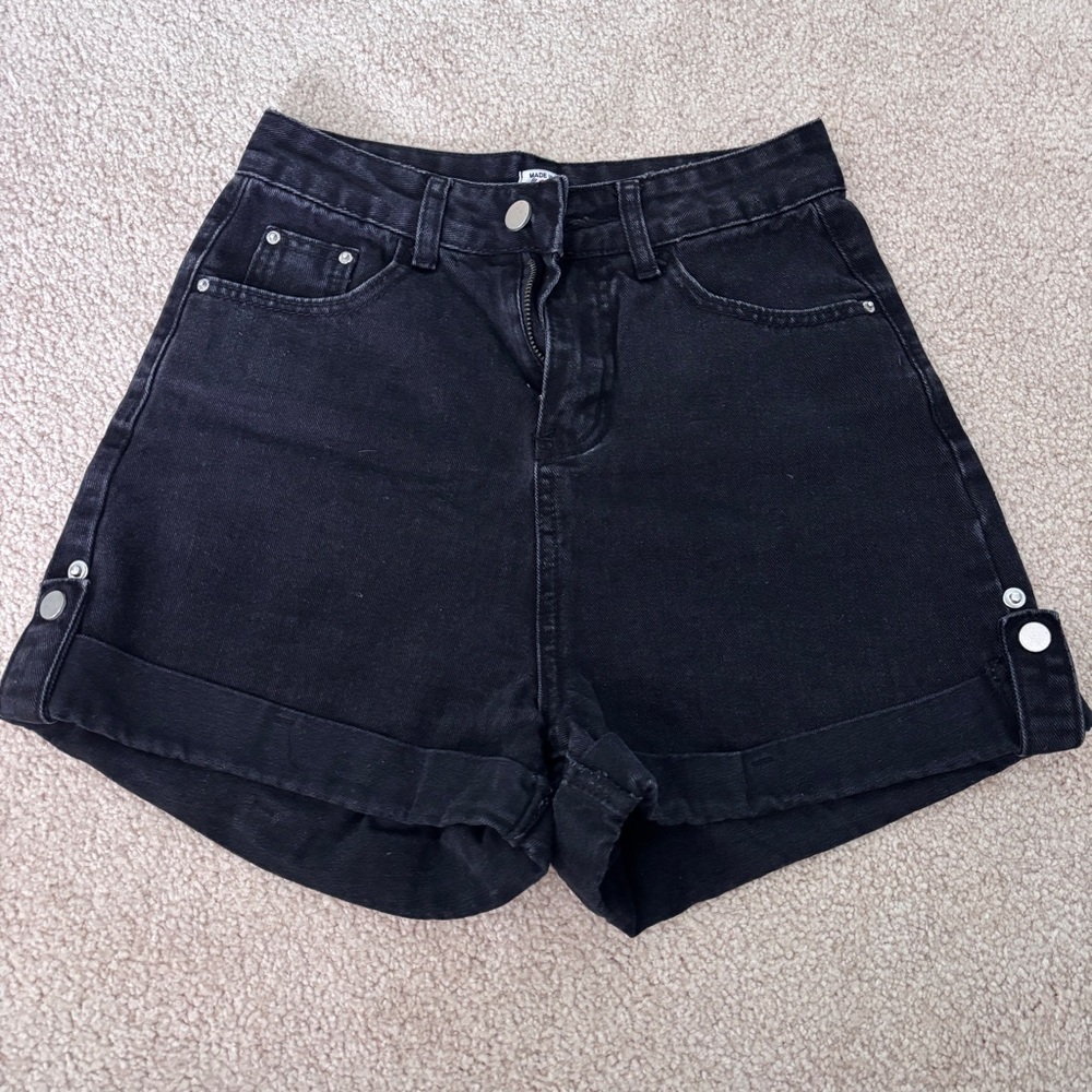 Brand New Black High-Waist Denim Shorts from Korea Size S Small